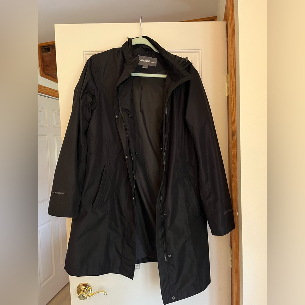 Eddie Bauer Women's Girl On The Go Insulated Trench Coat - black size L